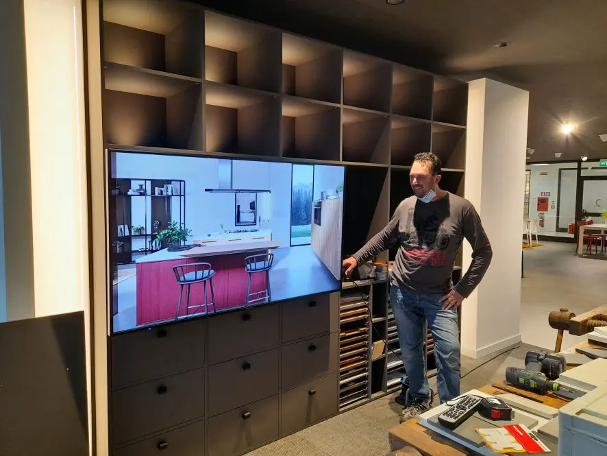 Digital Signage Dimensione Computer Cavareno